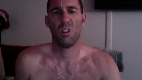 Snapshot of traviskenn chatting on March 2, 1:37 am TravisKenn online show from March 2, 1:37 am