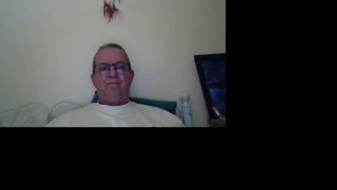 Fe-fi-fo-fum online show from May 24, 10:00 am