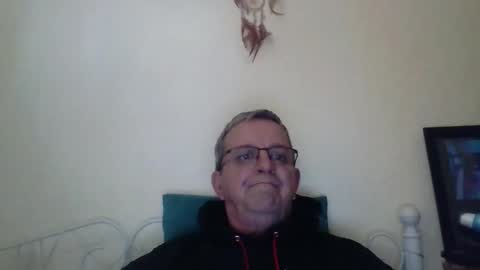 Snapshot of trev8331 chatting on September 13, 11:56 am Fe-fi-fo-fum online show from September 13, 11:56 am
