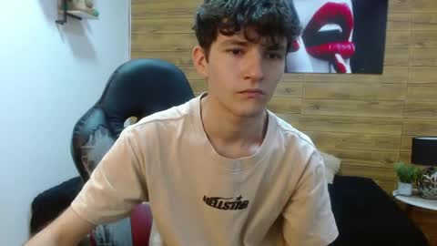 trevor_mob online show from May 22, 7:42 pm