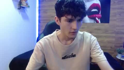 trevor_mob online show from May 15, 11:12 pm