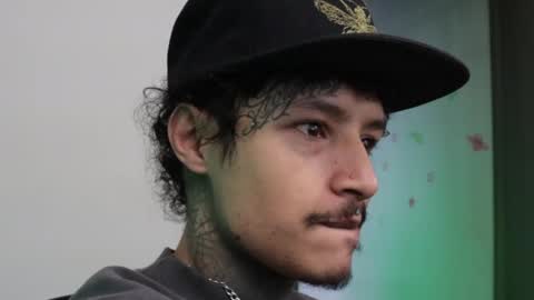 - trieone online show from December 3, 11:22 am