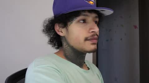 - trieone online show from February 22, 10:56 pm