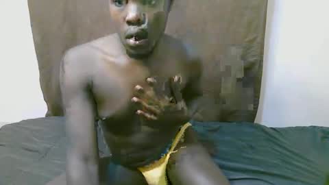 Tris6 online show from October 28, 5:58 pm