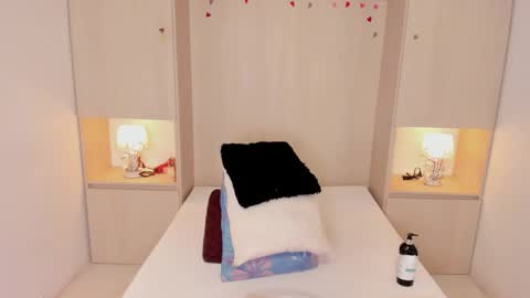 TRISHA online show from January 17, 4:22 am