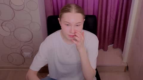 Lana online show from February 13, 11:35 am