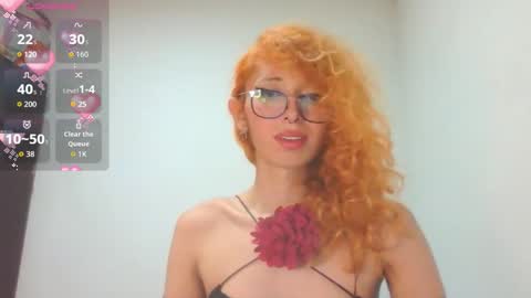 Snapshot of trixy_roses chatting on October 20, 6:02 pm Trixy Rose online show from October 20, 6:02 pm