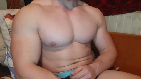 Troncq online show from January 10, 2:55 pm