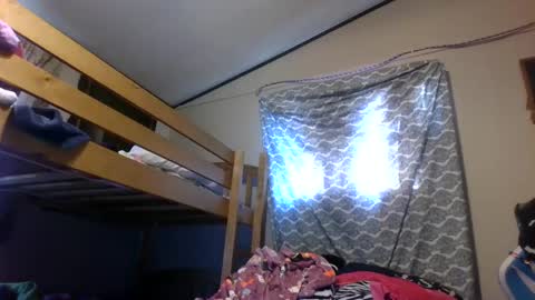 TruckersWifeToBe online show from December 10, 3:12 pm