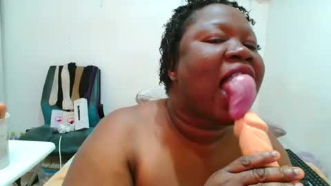 TrueBella30 online show from October 30, 8:48 am