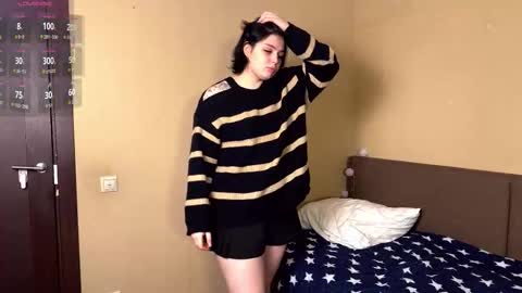 Alisha online show from March 1, 10:14 pm