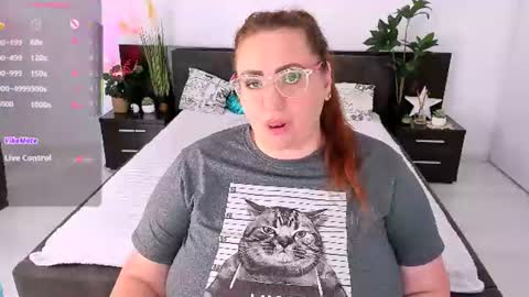 Adelle online show from July 31, 10:05 am