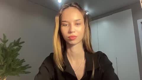 tryme_muse online show from January 10, 5:18 pm