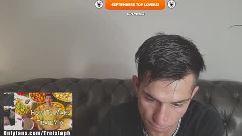 Snapshot of trystoph chatting on October 18, 12:31 pm Treistoph online show from October 18, 12:31 pm