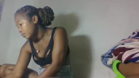 tsaraflorida online show from November 30, 3:52 pm