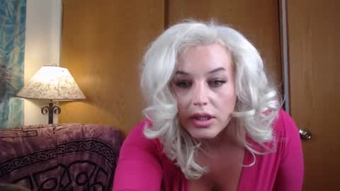 Sabrina Ravndahl online show from October 24, 5:36 pm