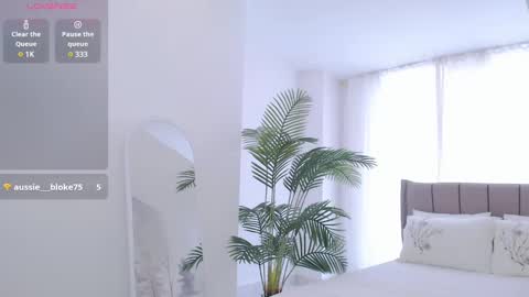 TumiLio online show from February 12, 12:33 pm