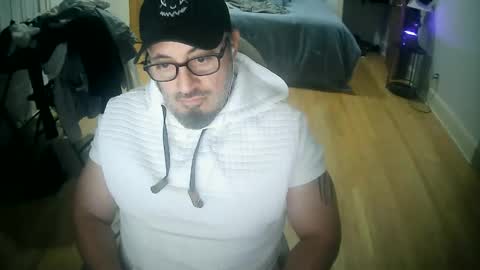 tuscan_taurus online show from November 3, 10:22 pm