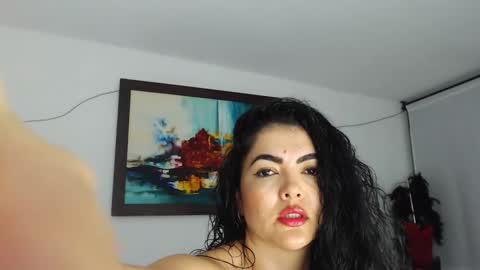Snapshot of tuti_sex chatting on January 28, 10:23 pm tuti online show from January 28, 10:23 pm