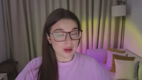 Ariana online show from February 2, 8:27 pm