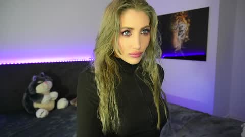 MayCarrey online show from January 15, 12:19 am