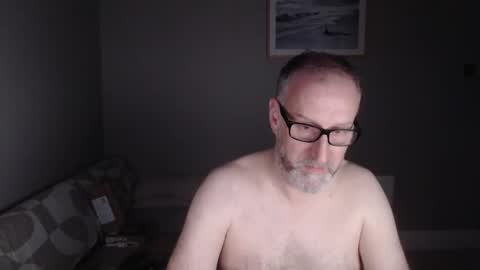 twilightchilli online show from March 6, 5:45 pm