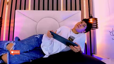 samu online show from November 13, 2:31 pm