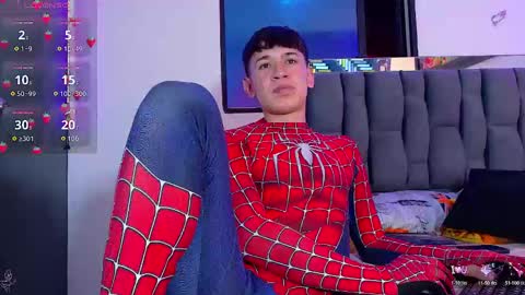 Mr Daren online show from September 12, 5:37 pm