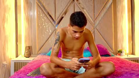 Dani online show from October 9, 8:03 pm