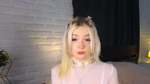 twinklefluff online show from September 28, 3:54 pm