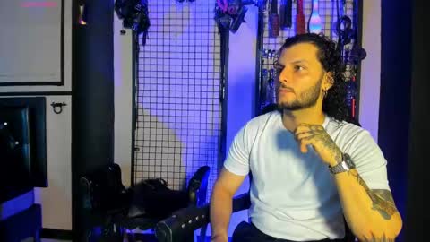 Clio  Tadeo online show from October 29, 2:57 am