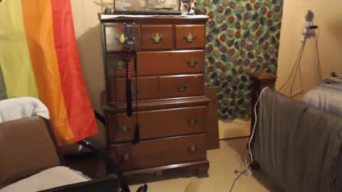 Snapshot of twocumkerry chatting on March 5, 7:38 am twocumkerry online show from March 5, 7:38 am