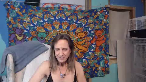 Snapshot of twocumkerry chatting on February 26, 7:02 am twocumkerry online show from February 26, 7:02 am