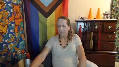 Snapshot of twocumkerry chatting on October 18, 7:12 am twocumkerry online show from October 18, 7:12 am