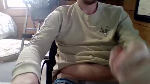 twootall online show from February 6, 7:51 pm