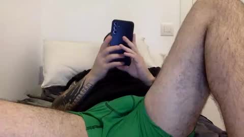 Snapshot of txalkan6060 chatting on March 3, 10:42 pm txalkan6060 online show from March 3, 10:42 pm