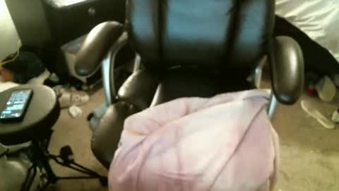 Drooskeet online show from December 23, 1:01 am