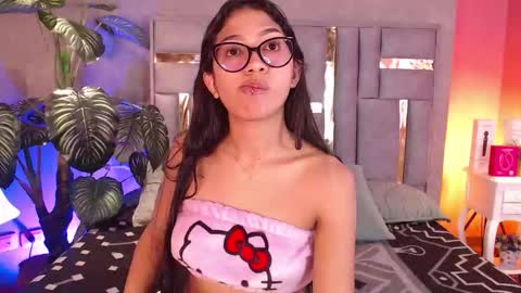 Snapshot of tyla_ks chatting on September 10, 7:37 pm tyla_ks online show from September 10, 7:37 pm