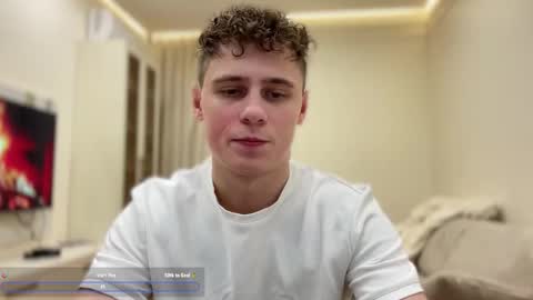 tyler_garrner online show from November 24, 4:27 pm