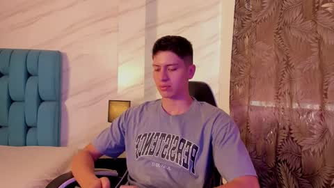 Snapshot of tylercold_x chatting on October 6, 7:10 pm Tyler online show from October 6, 7:10 pm