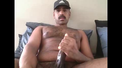 tylerd45637 online show from November 27, 7:38 am