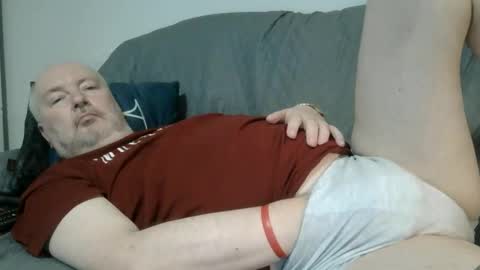 Snapshot of tymoteus chatting on October 13, 5:04 pm tymoteus online show from October 13, 5:04 pm