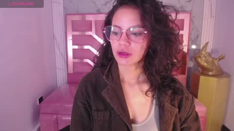 TYNA  online show from January 2, 7:29 pm