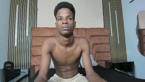 tyson_reed online show from July 8, 7:39 pm