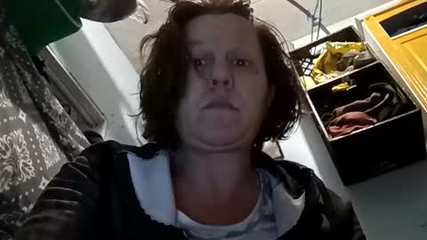 ughhshenasty online show from January 13, 6:32 am