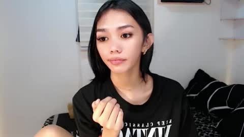 Snapshot of ughliah chatting on September 28, 12:14 pm urbbgirl alliah online show from September 28, 12:14 pm