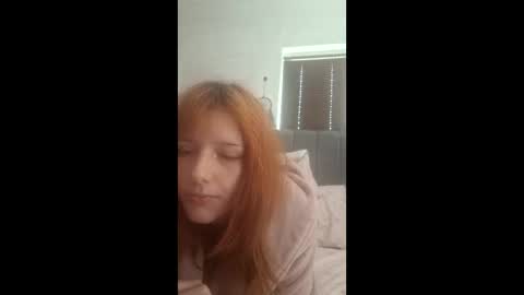 ukemoslut online show from March 26, 1:16 pm