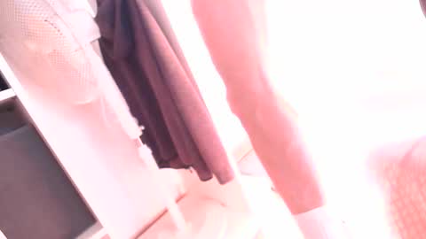 ukguy991 online show from January 8, 2:23 pm