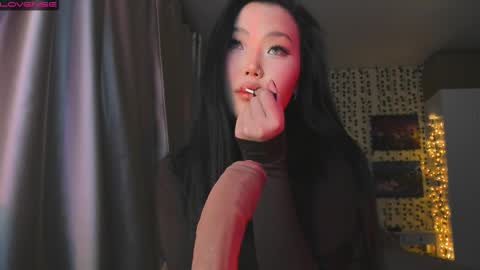 uko sa online show from January 6, 4:22 pm