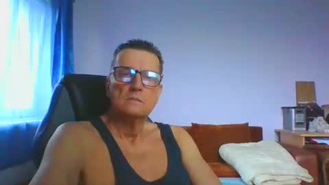 ulmeni4 online show from December 14, 7:58 am